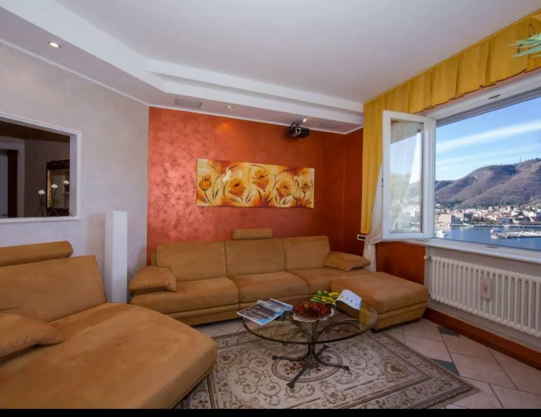 Apartment Lo Specchio Sul Lago - The House Of Travelers Como Italy